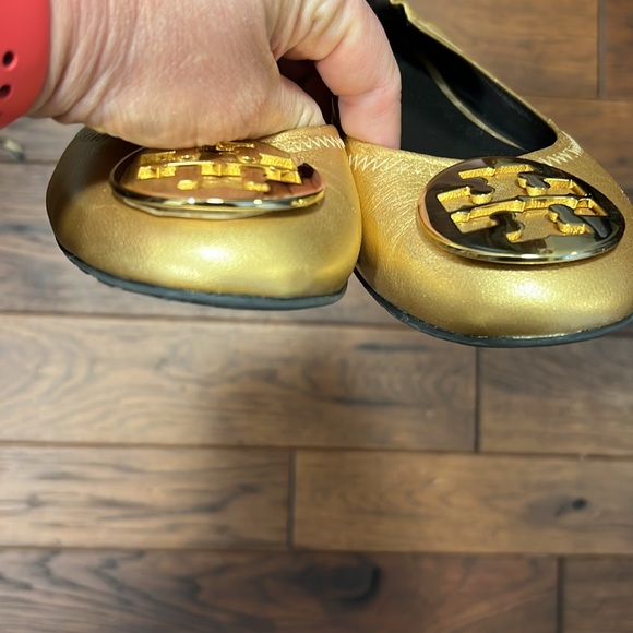 Tory Burch Gold Metallic Ballet Flats - Picture 7 of 8